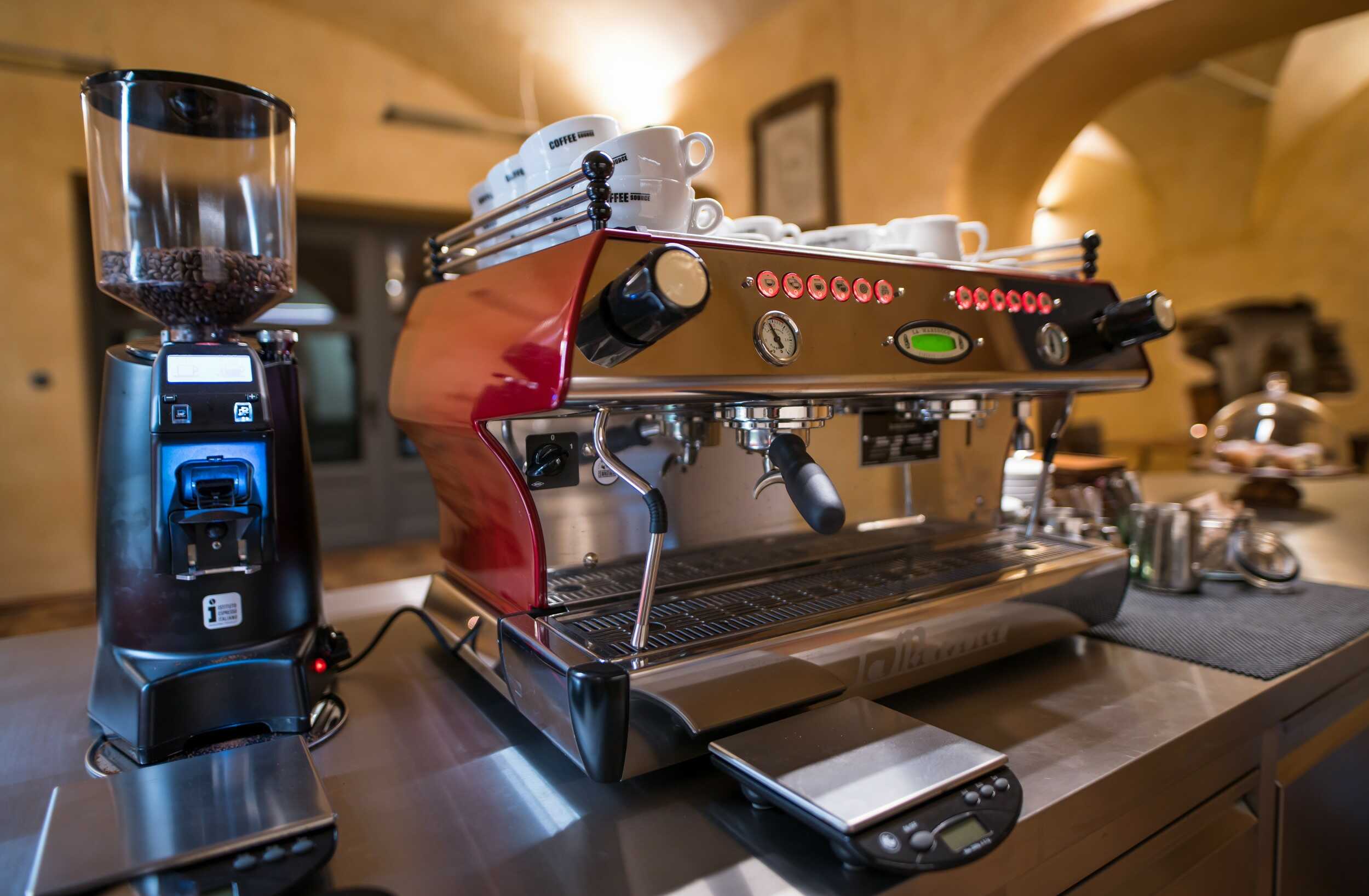 v klenbach kavovar la marzocco